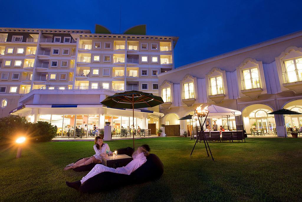 Wakayama Marina City Hotel Exterior foto